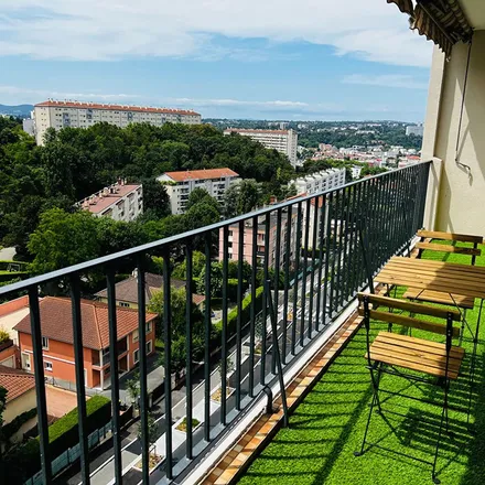 Rent this 4 bed apartment on 16 Rue Sainte-Hélène in 69002 Lyon, France