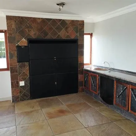 Image 1 - Woodhill Drive, Tshwane Ward 91, Gauteng, 0072, South Africa - Apartment for rent