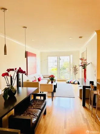 Rent this 3 bed condo on 318 Duncan Street in San Francisco, CA 94114