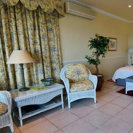 Rent this 1 bed apartment on Cape Town Ward 15 in Somerset West, 7130