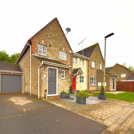 Buy this 3 bed house on Griffon Close in Gloucester, GL2 4NQ