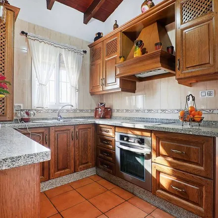 Rent this 3 bed house on Peñaflor in Calle Juan Carlos I, Spain