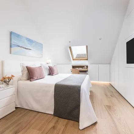 Rent this 1 bed apartment on Atención al Ciudadano (Ministerio de Cultura) in Calle de Los Madrazo, 28014 Madrid