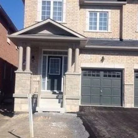 Rent this 3 bed duplex on 1225 McCron Crescent in Newmarket, ON L3Y 0B3