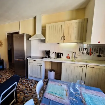 Rent this 2 bed apartment on Grenoble in Berriat Saint-Bruno, ARA