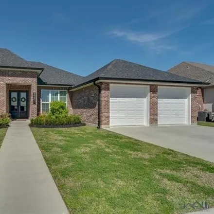 Buy this 4 bed house on 3498 Julliette Drive in Houma, LA 70360