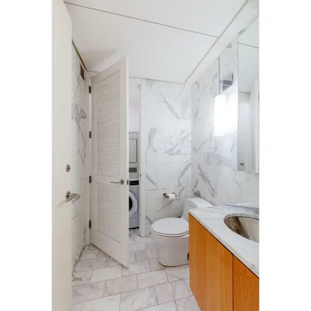 Image 5 - The Centria, 18 West 48th Street, New York, NY 10036, USA - Apartment for rent