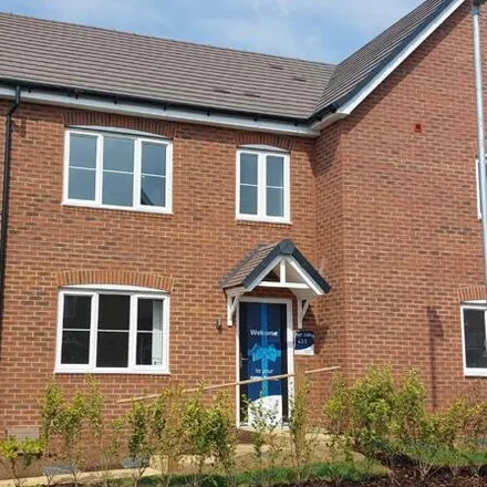 Rent this 3 bed duplex on Prunus Drive in Wellingborough, NN8 1GE