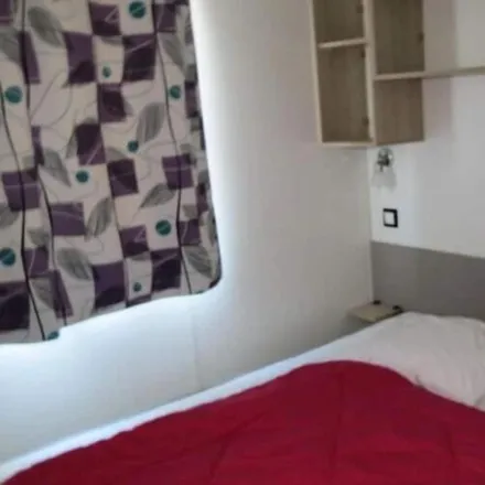 Rent this 3 bed house on 64500 Saint-Jean-de-Luz