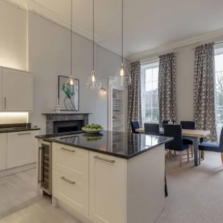Image 8 - 3 Northumberland Street, City of Edinburgh, EH3 6LR, United Kingdom - Apartment for rent