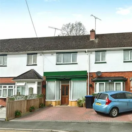 Buy this 3 bed townhouse on Newburgh Crescent in Warwick, Warwickshire