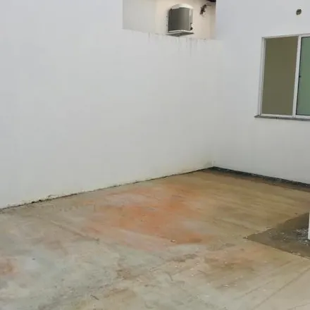 Buy this 3 bed house on FTC - Faculdade de Tecnologia e Ciências in Rua Artêmia Pires de Freitas, Mangabeira