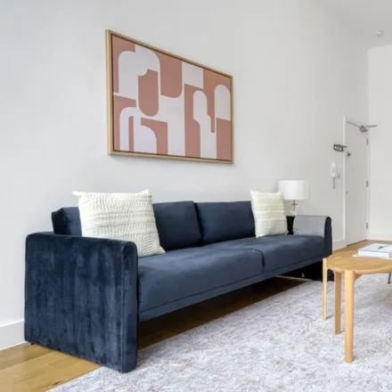 Rent this 1 bed apartment on 32-38 Saffron Hill in London, EC1N 8FH