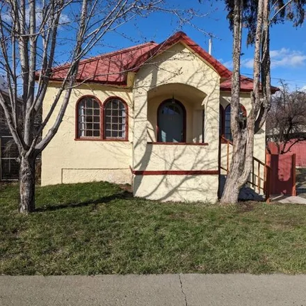 Buy this 2 bed house on 777 Saint Francis Street in Klamath Falls, OR 97601