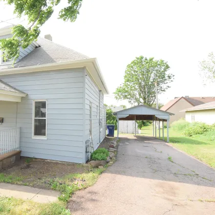 Buy this 3 bed house on 530 Calhoun Street in Merrill, Plymouth County