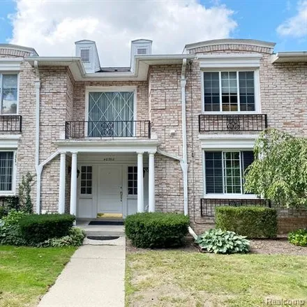 Buy this 3 bed condo on 40700 Woodward Avenue in Bloomfield Hills, Oakland County
