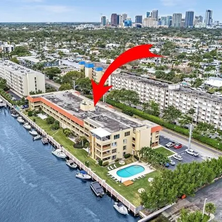 Buy this 1 bed condo on 1742 Southeast 15th Street in Lauderdale Harbors, Fort Lauderdale