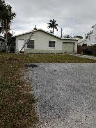 Image 1 - 47 Ipswich Street, Caribbean Key, Boca Raton, FL 33487, USA - House for sale