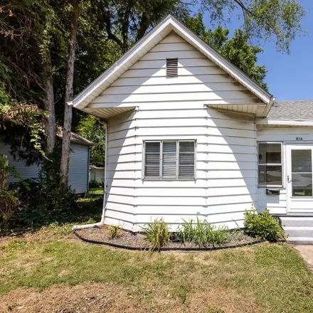 Image 2 - 414 West 5th Street, Petersburg, O'Fallon, IL 62269, USA - House for sale