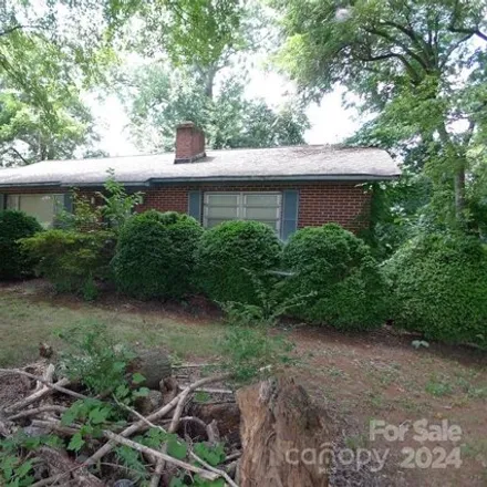 Buy this 3 bed house on 2329 N Us Highway 601 Unit 25-39 in Mocksville, North Carolina