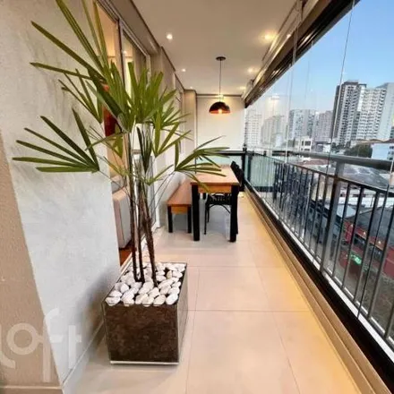 Buy this 2 bed apartment on Rua Lavradio 495 in Santa Cecília, São Paulo - SP