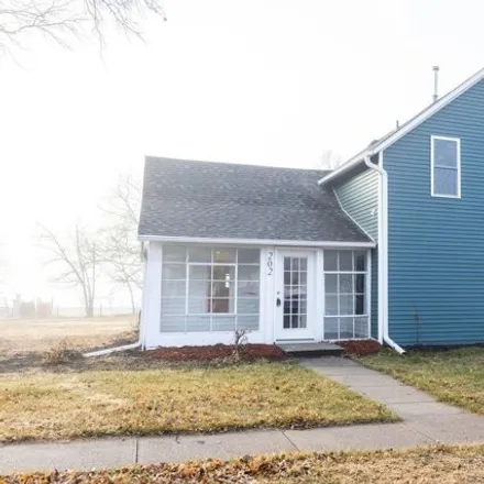 Buy this 4 bed house on 1562 Grant Avenue in York, NE 68467