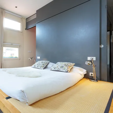 Rent this 1 bed apartment on Atalanta in Carrer de la Princesa, 10