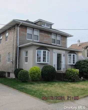 Buy this 3 bed house on 220-14 93rd Avenue in New York, NY 11428