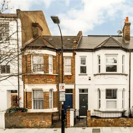 Rent this 3 bed townhouse on 23 Gayford Road in London, W12 9BY