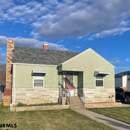 Buy this 4 bed house on 2439 Avenue C in Scottsbluff, NE 69361