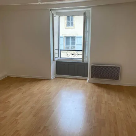 Rent this 5 bed apartment on Le Four À Chaux in D 737, 79800 La Mothe-Saint-Héray