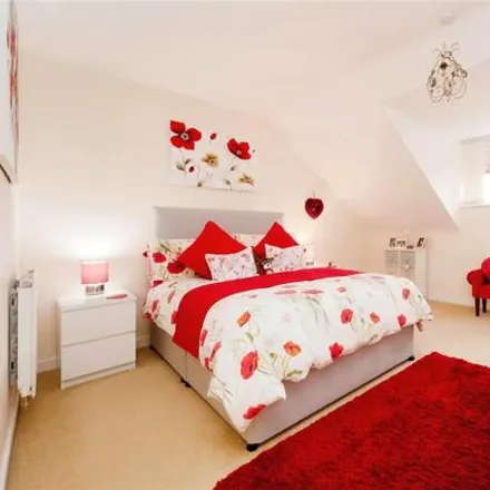 Image 7 - Woodhouse Court, Burnley, BB11 3PH, United Kingdom - Townhouse for sale