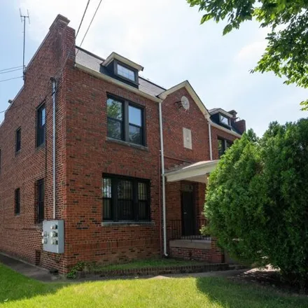 Image 2 - 542 Mellon St SE, Washington, District of Columbia, 20032 - Duplex for sale