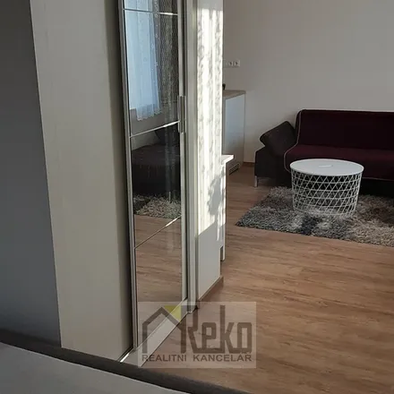 Image 1 - Beroun, Viničná, Viničná, 266 01 Beroun, Czechia - Apartment for rent