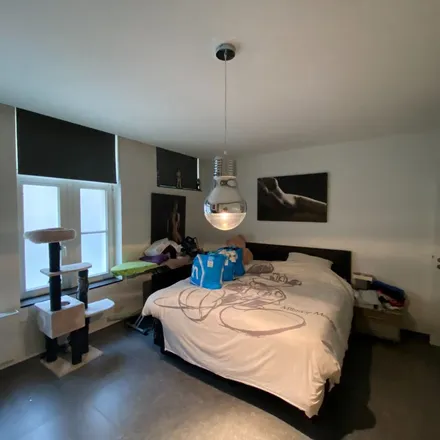 Rent this 1 bed apartment on Predikherenlei 7 in 9000 Ghent, Belgium