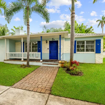 Buy this 2 bed house on 3415 Spruce Avenue in West Palm Beach, FL 33407