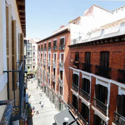 Image 7 - Stow & Son, Calle de Augusto Figueroa, 11, 28004 Madrid, Spain - Apartment for rent