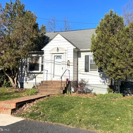 Buy this 3 bed house on 521 Battle Avenue in Winchester, VA 22601