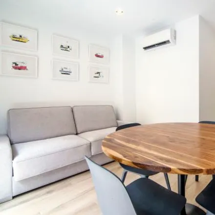 Rent this 2 bed apartment on Carrer d'Eixarchs in 46001 Valencia, Spain