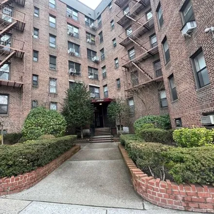 Image 1 - Adlon, 83-55 Woodhaven Boulevard, New York, NY 11421, USA - Apartment for sale