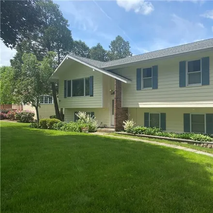 Rent this 3 bed house on 11 Pinewood Shrs in Sherman, CT 06784