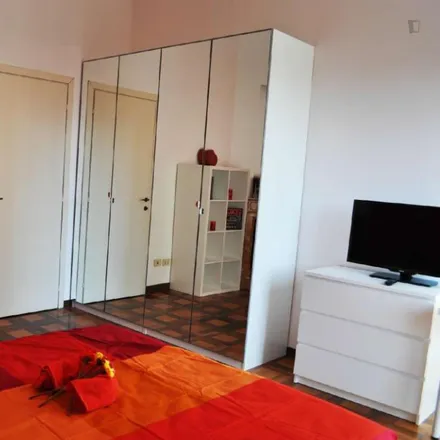Rent this 7 bed room on Viale Tunisia 34 in 20124 Milan MI, Italy
