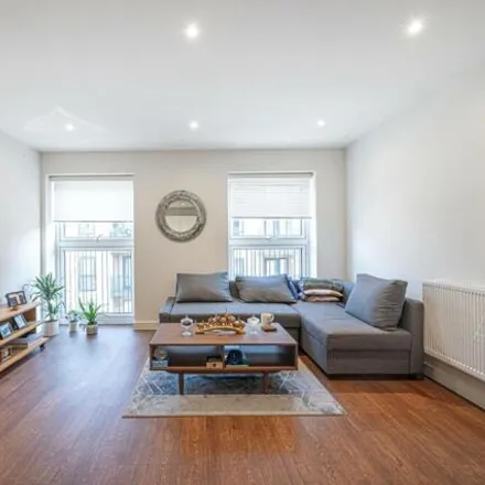 Buy this 1 bed apartment on Carnarvon Court in Howard Road, London