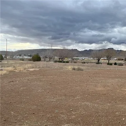 Image 7 - 4043 North Roosevelt Street, New Kingman-Butler, Mohave County, AZ 86409, USA - Apartment for sale