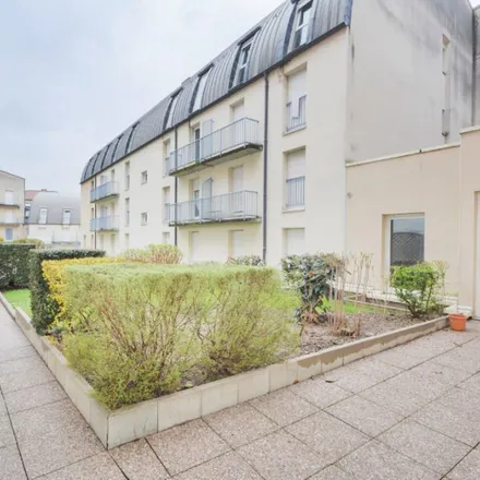 Image 5 - 18 Avenue Foch, 54100 Nancy, France - Apartment for rent