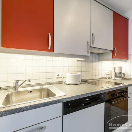Rent this 2 bed apartment on Bachstraße 87 in 22083 Hamburg, Germany