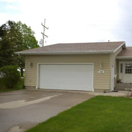 Buy this 2 bed house on 1598 Northview Lane in Aberdeen, SD 57401