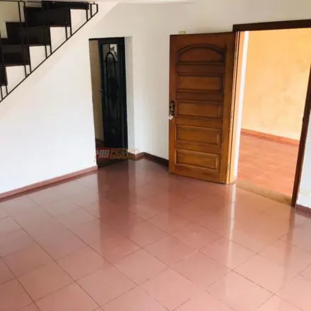 Buy this 4 bed house on Rua Vinte e Um de Abril in Rudge Ramos, São Bernardo do Campo - SP