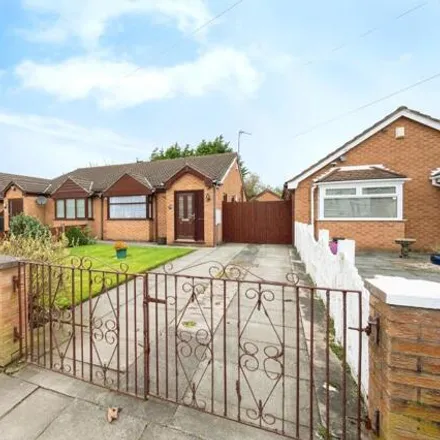 Buy this 2 bed house on Dinas Lane in Knowsley, L36 2NW