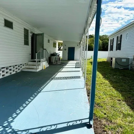 Buy this studio apartment on 2nd Street in Pinellas County, FL 33761